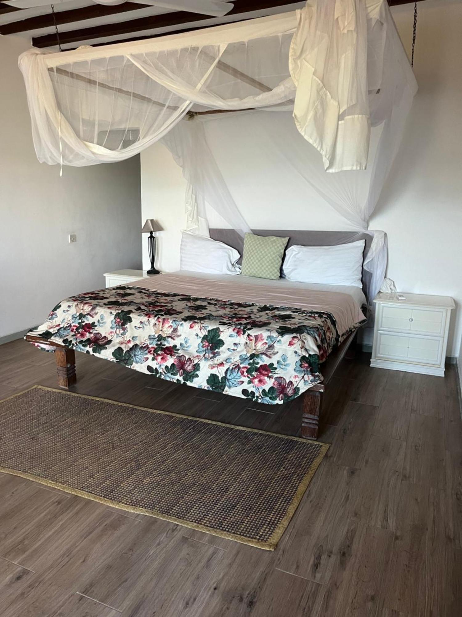 Malcom Residence 2 Mdudu Mkubwa Eksteriør bilde