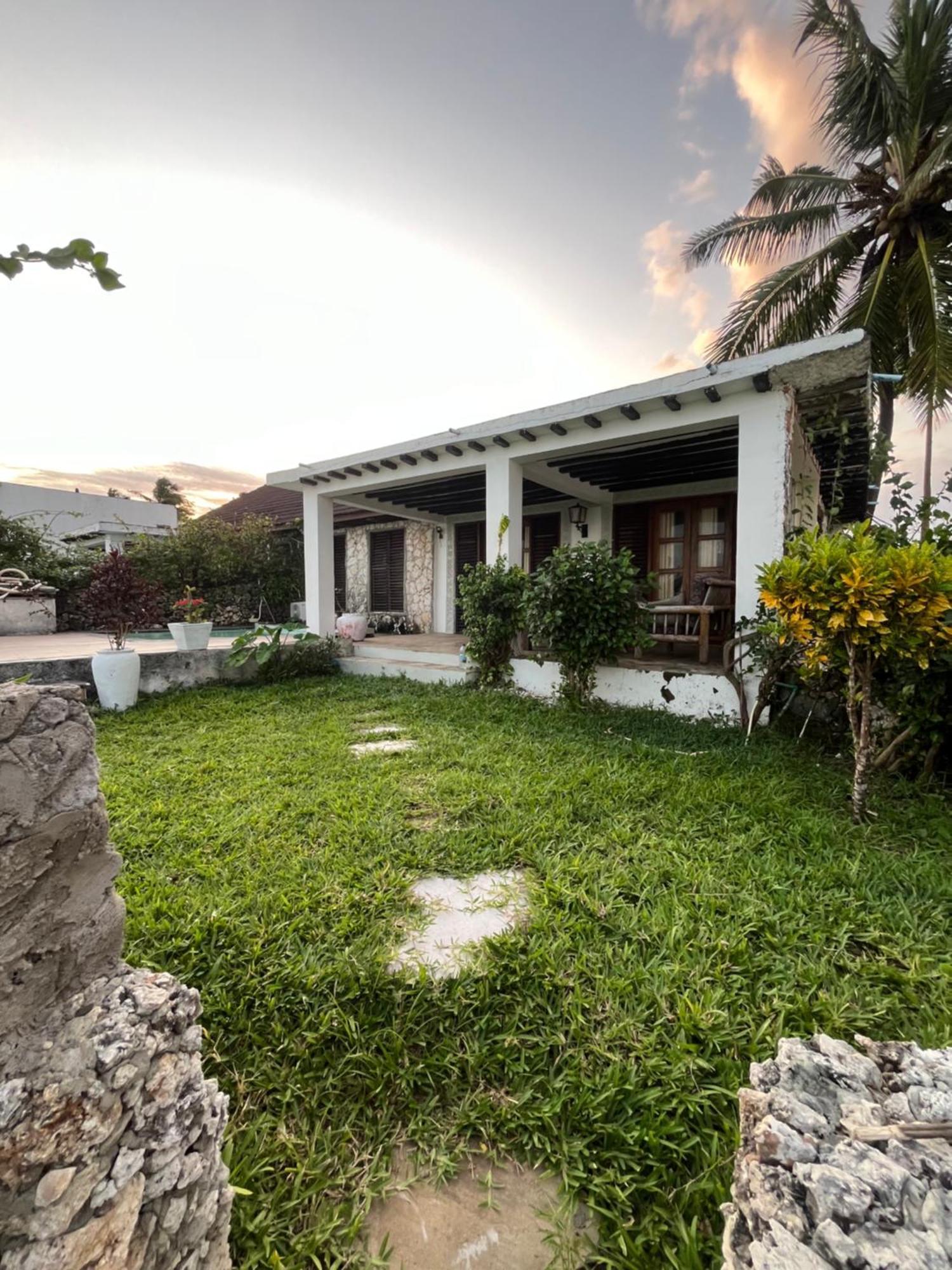 Malcom Residence 2 Mdudu Mkubwa Eksteriør bilde
