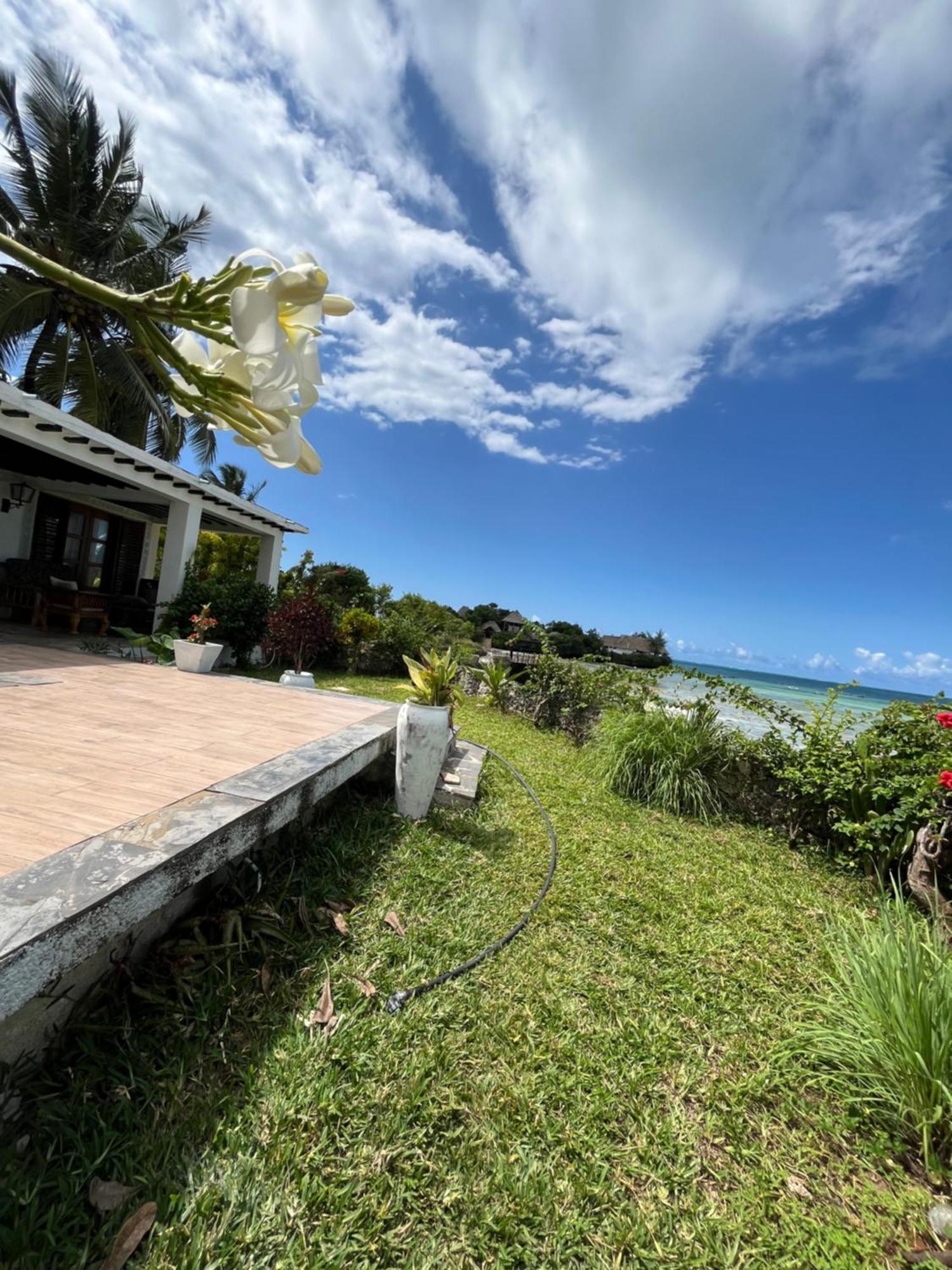 Malcom Residence 2 Mdudu Mkubwa Eksteriør bilde